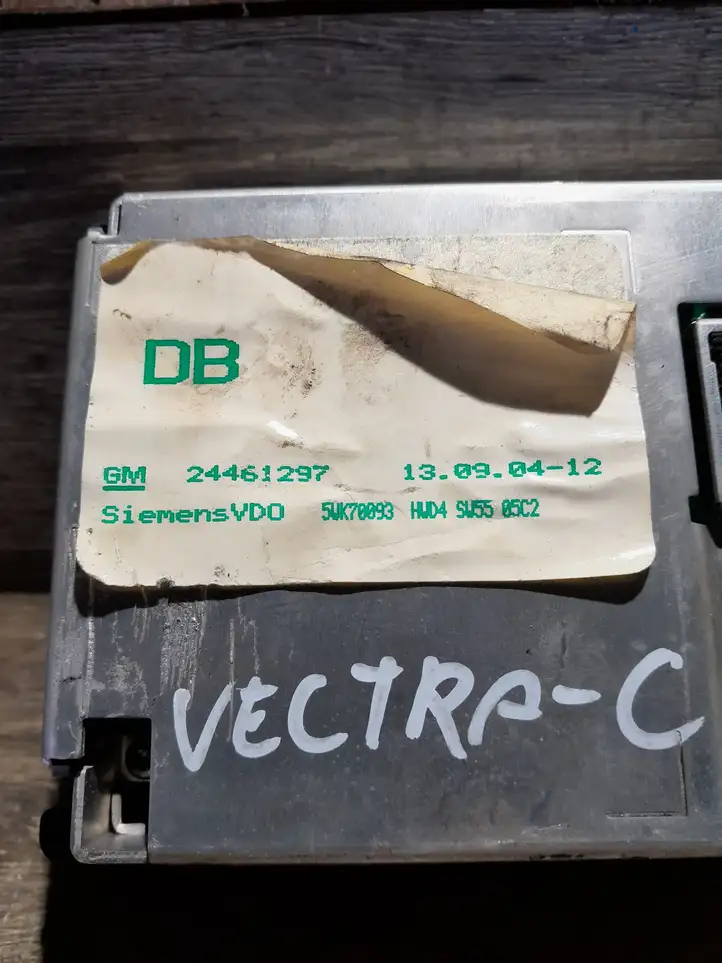 Opel Vectra C (2002 - 2005) 6591550302C Дисплей — фото 3