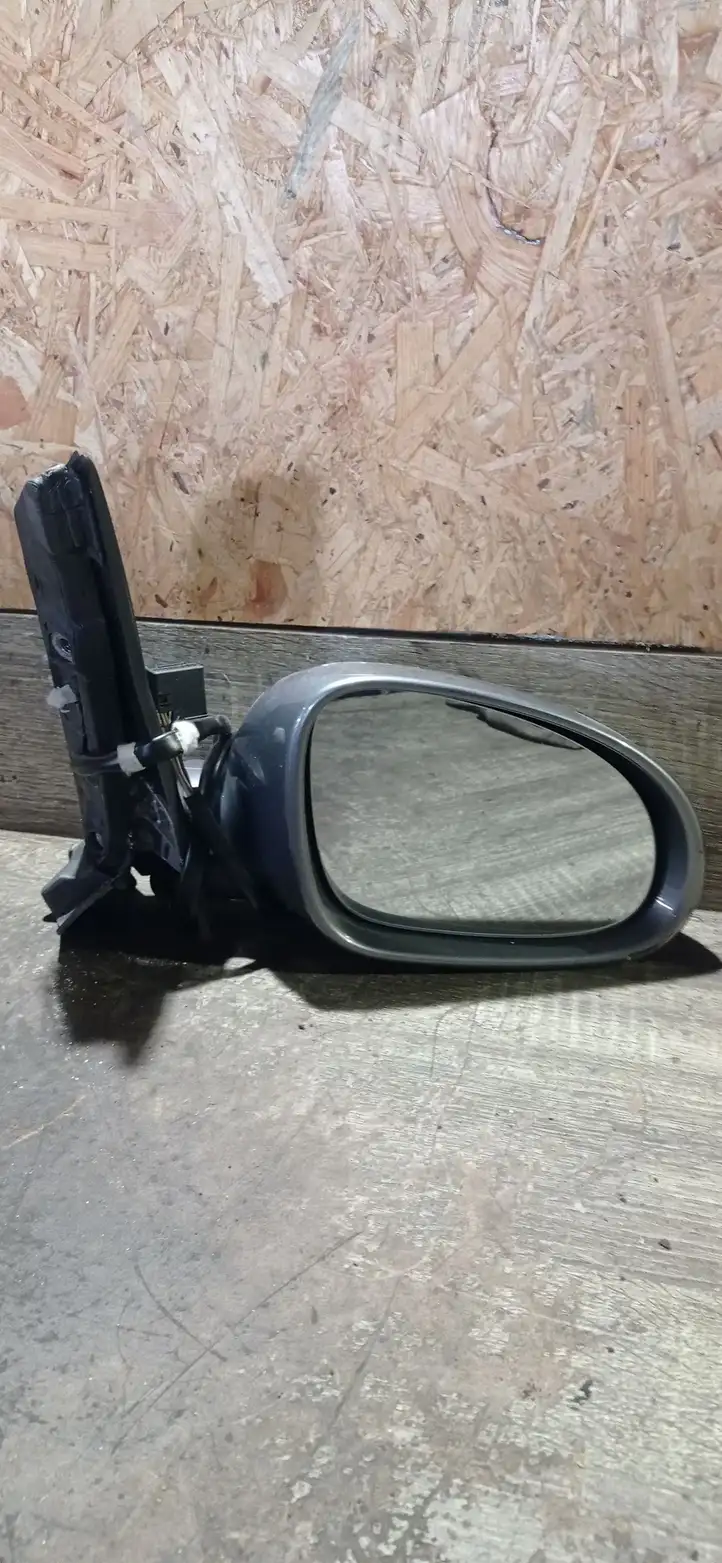 Volkswagen Golf Plus (2004 - 2008) 010836 Боковое зеркало с электроприводом — фото 1