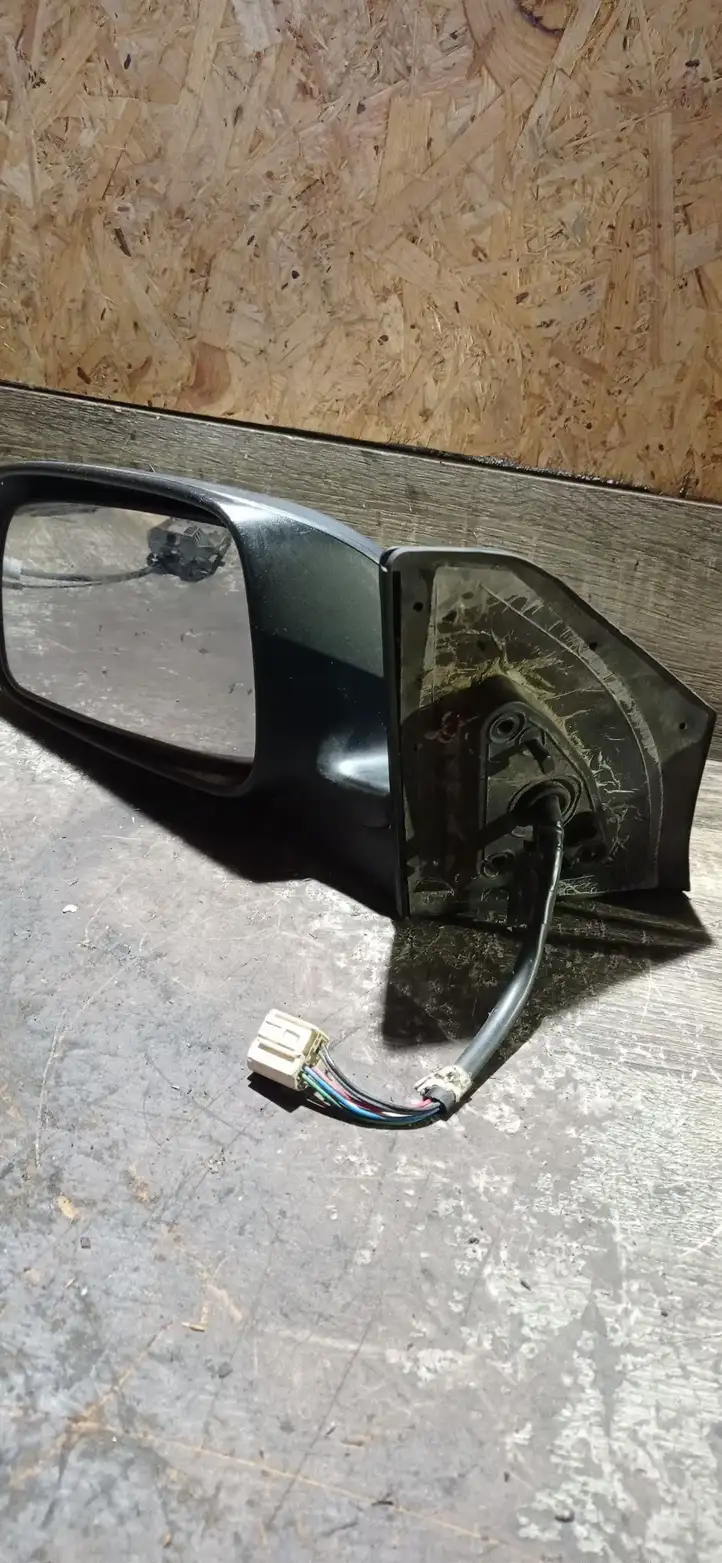 Toyota Avensis T250 (2003 - 2006) 015829 Боковое зеркало с электроприводом — фото 1