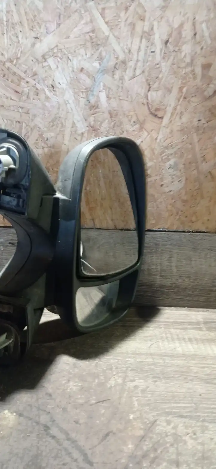 Opel Vivaro (2001 - 2006) 010022 Боковое зеркало с электроприводом — фото 2