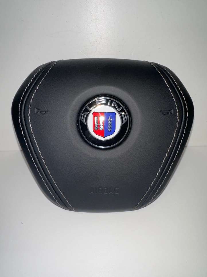 33687683305 BMW 5 G30 G31 Vairo oro pagalvė