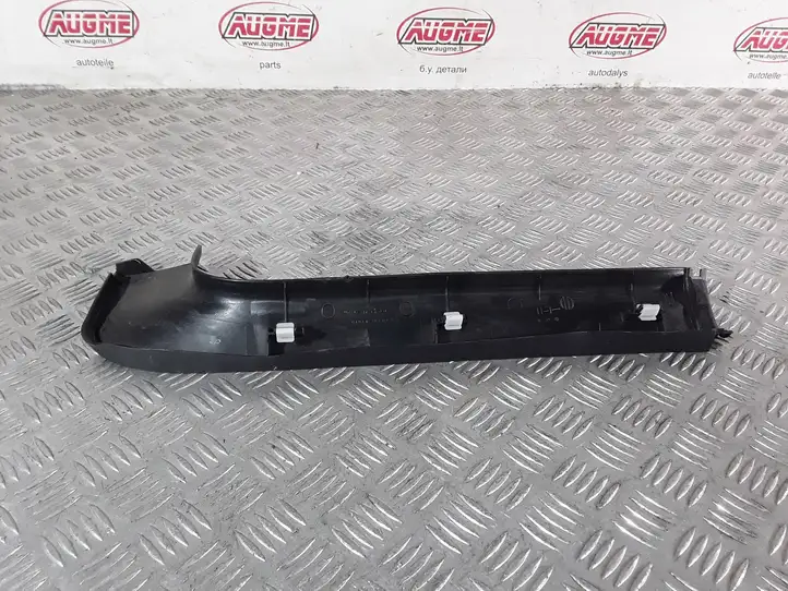 Toyota Prius (XW20) (2003 - 2009) 6793847010 Прочая отделка багажника — фото 5