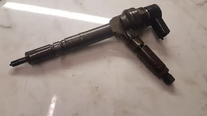 Opel Astra G (1998 - 2004) 0445110 Форсунка — фото 1