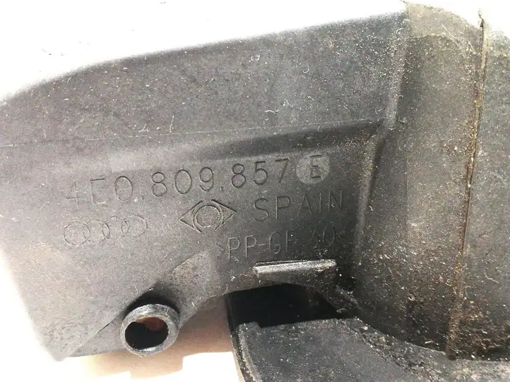 Audi A8 S8 D3 4E (2002 - 2005) 4E0809857E Крышка топливного бака — фото 2