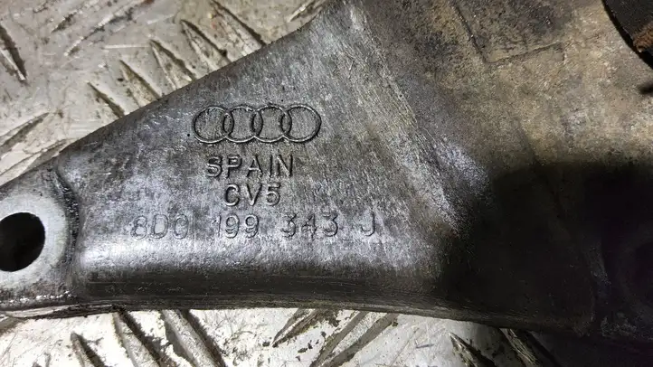 Audi A6 S6 C5 4B (2001 - 2004) 8D0199343J Кронштейн двигателя — фото 2