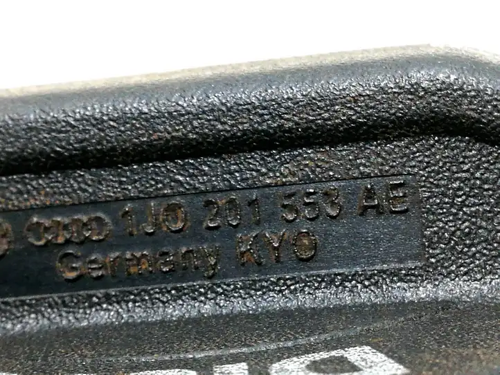 Audi A6 Allroad C6 (2006 - 2008) 1J0201553A Крышка топливного бака — фото 2