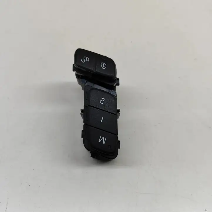 Volvo S60 (2018 - ) 31489631 Включатель центрального замка — фото 4