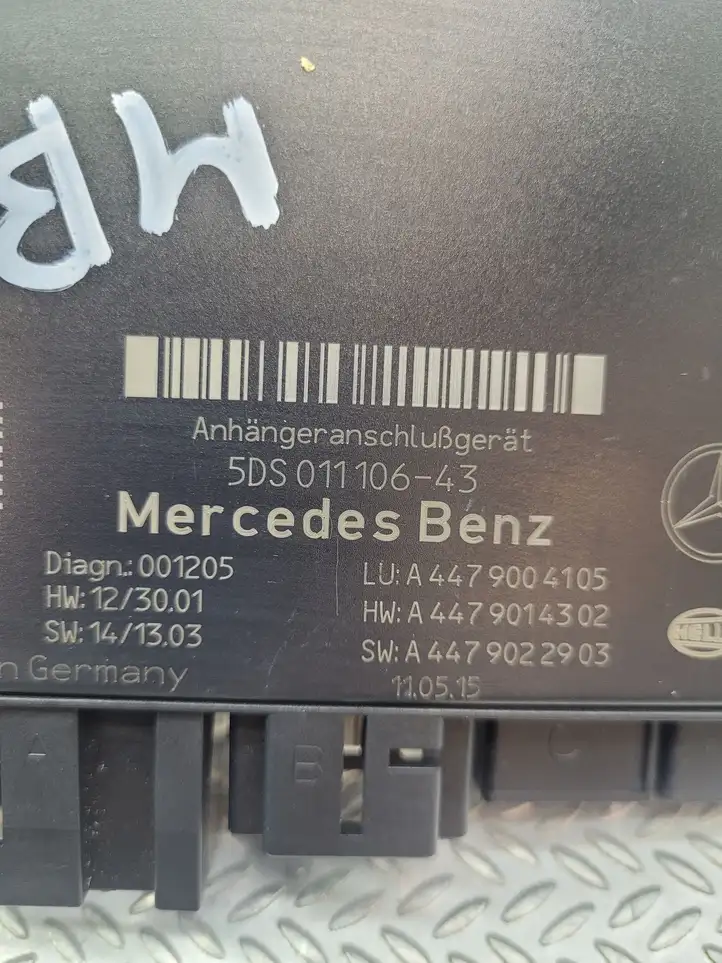 Mercedes-Benz Vito W447 (2014 - ) 5DS011106 Блок управления фаркопом — фото 4