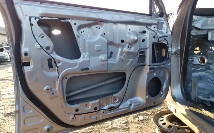 Subaru Forester SH (2008 - 2013) Дверь — фото 6