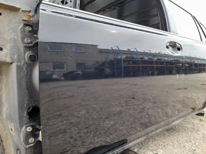 Subaru Outback (2009 - 2014) Дверь — фото 3