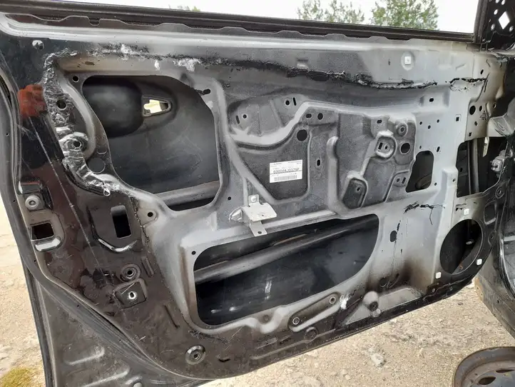 Subaru Outback (2009 - 2014) Дверь — фото 8