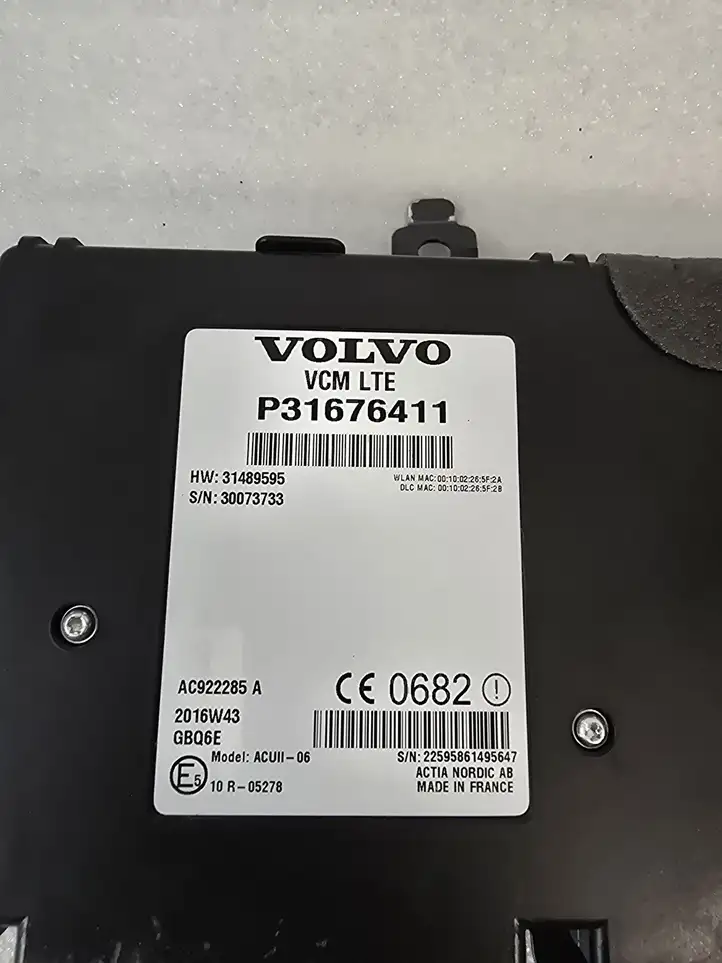 Volvo XC90 (2014 - 2019) 31676411 Bluetooth модуль — фото 2