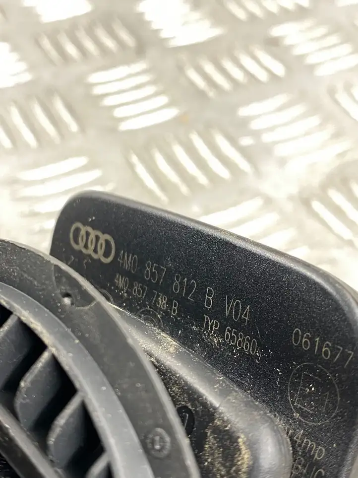 Audi Q7 4M (2015 - ) 4M0857812B Ремень безопасности 3-го ряда — фото 4