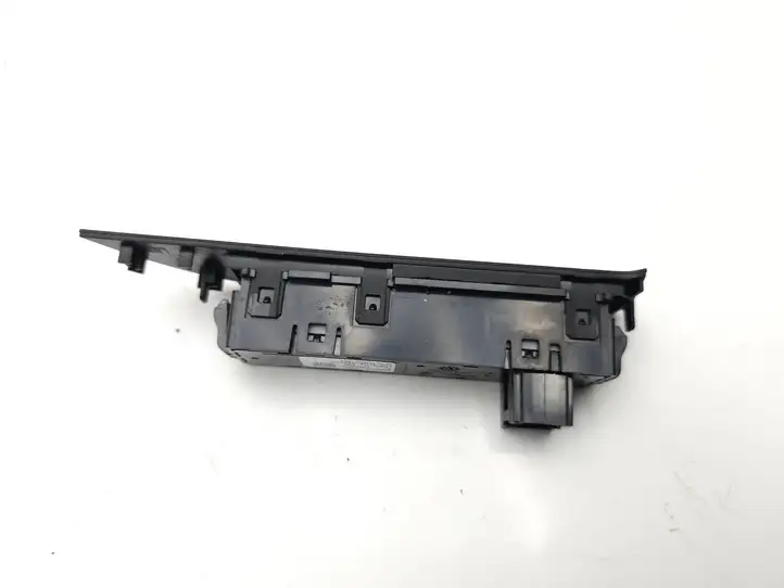 BMW 4 F32 F33 (2013 - 2017) 9252912 Другие включатели / ручки/ переключатели — фото 5