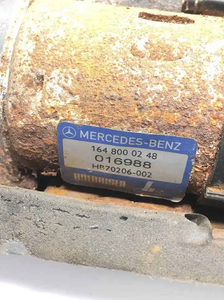 Mercedes-Benz ML W164 (2005 - 2011) A2518000035 Насос гидропривода багажника — фото 4