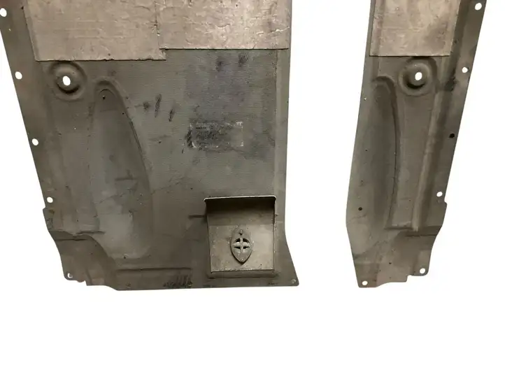 Nissan GT-R (2011 - 2016)  748A0JF00A Защита днища