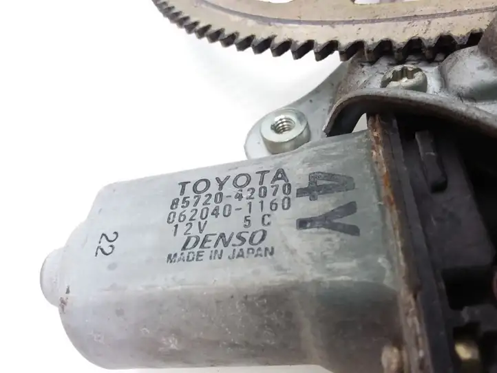 Toyota Avensis Verso (1995 - 2001) 8572042070 Электростеклоподъемник передний (комплект) — фото 3