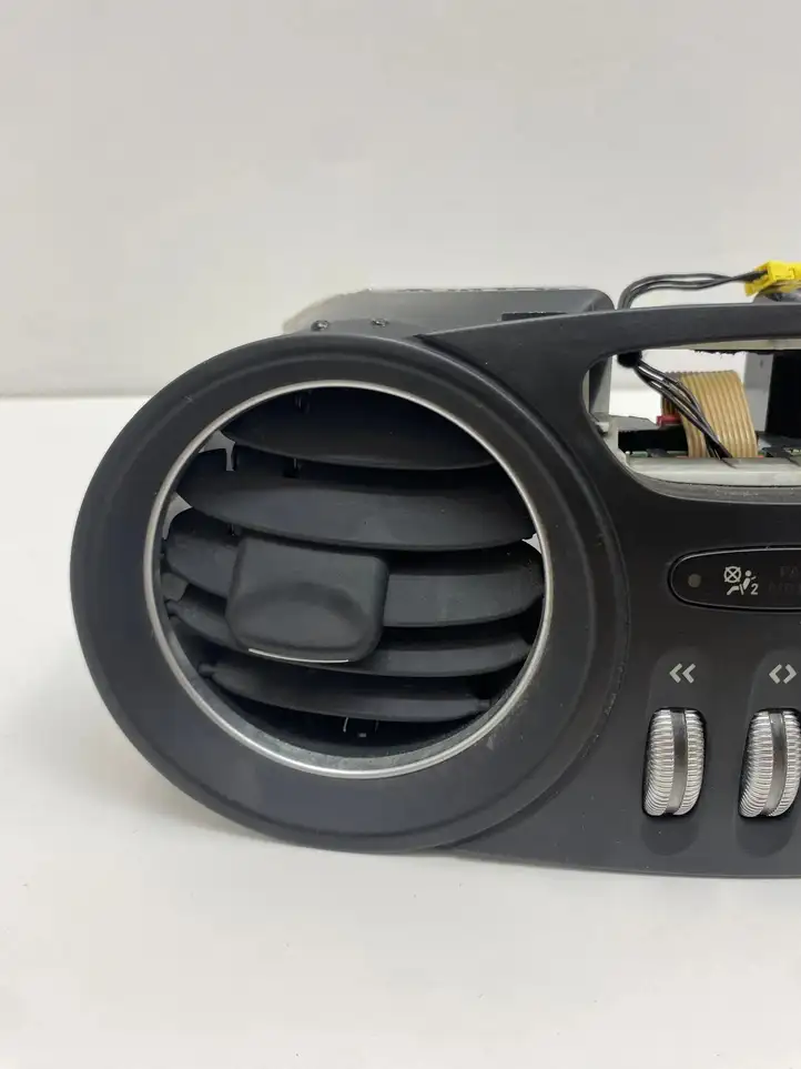 Mercedes-Benz SL R230 (2001 - 2012)  A2308300854 Другая центральная деталь консоли (туннеля)