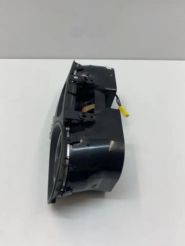 Mercedes-Benz SL R230 (2001 - 2012)  A2308300854 Другая центральная деталь консоли (туннеля)