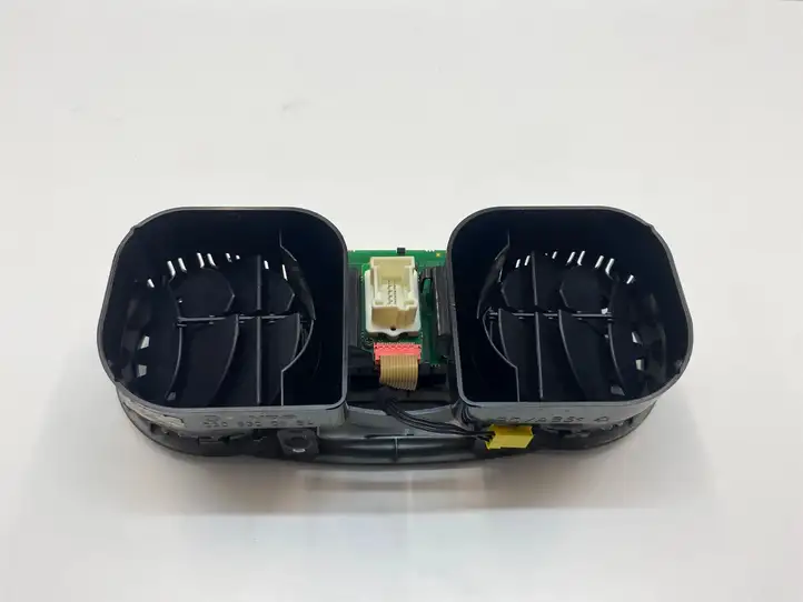 Mercedes-Benz SL R230 (2001 - 2012)  A2308300854 Другая центральная деталь консоли (туннеля)