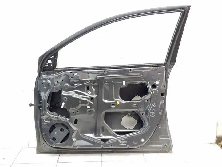 Toyota Avensis T250 (2006 - 2009) Дверь — фото 2