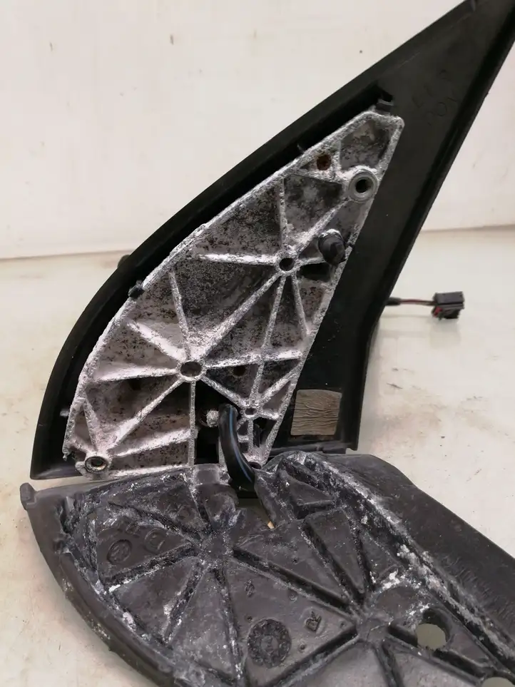 Volkswagen Golf V (2003 - 2009)  E1010781 Зеркало боковое с электрическим приводом