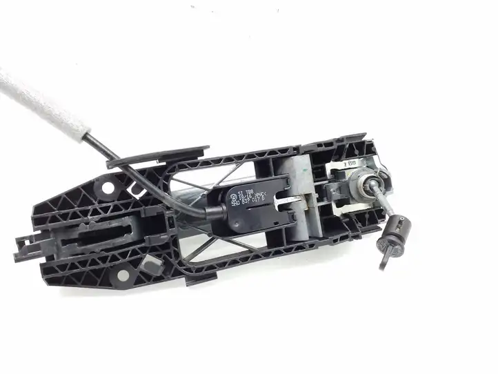 Audi A3/S3 8V (2012 - 2016) 5N0837017D Наружная ручка двери — фото 4