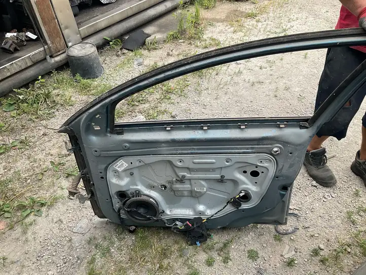 Volvo S40 (2007 - 2012) Дверь — фото 4