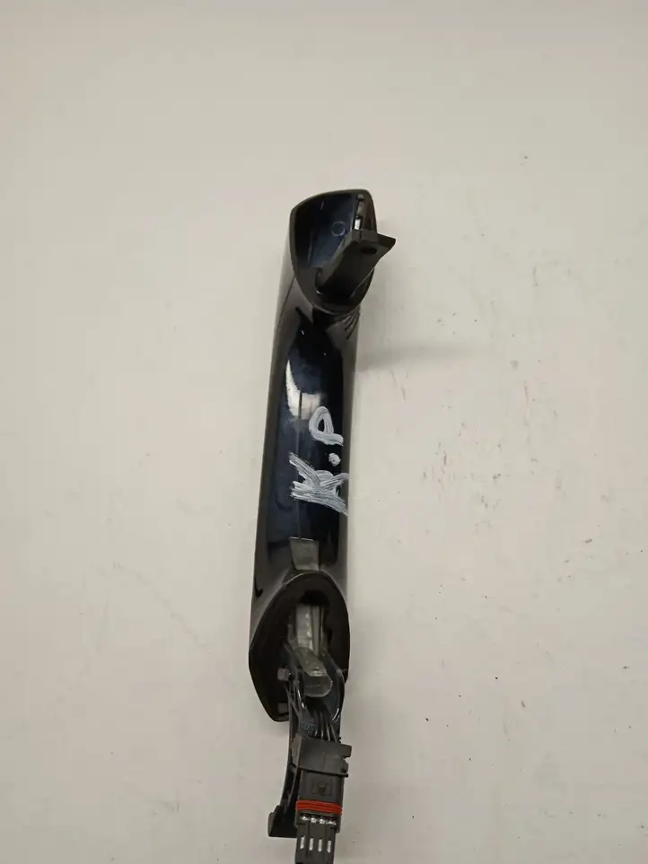 BMW 7 G11 G12 (2015 - 2022)  8067739 Наружная ручка