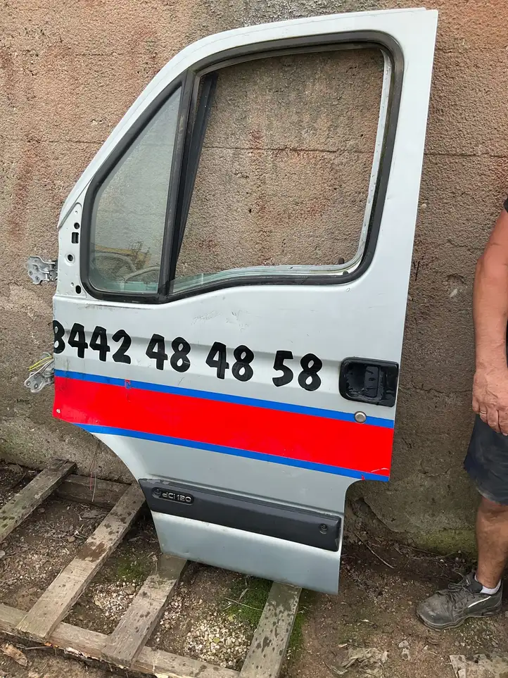 Renault Master II (2004 - 2010) Дверь — фото 1