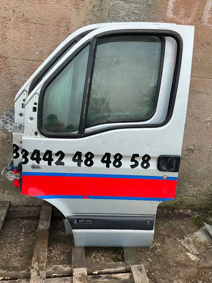 Renault Master II (2004 - 2010) Дверь — фото 2