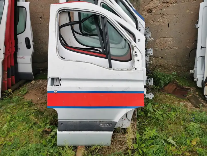 Renault Master II (2004 - 2010) Дверь — фото 1
