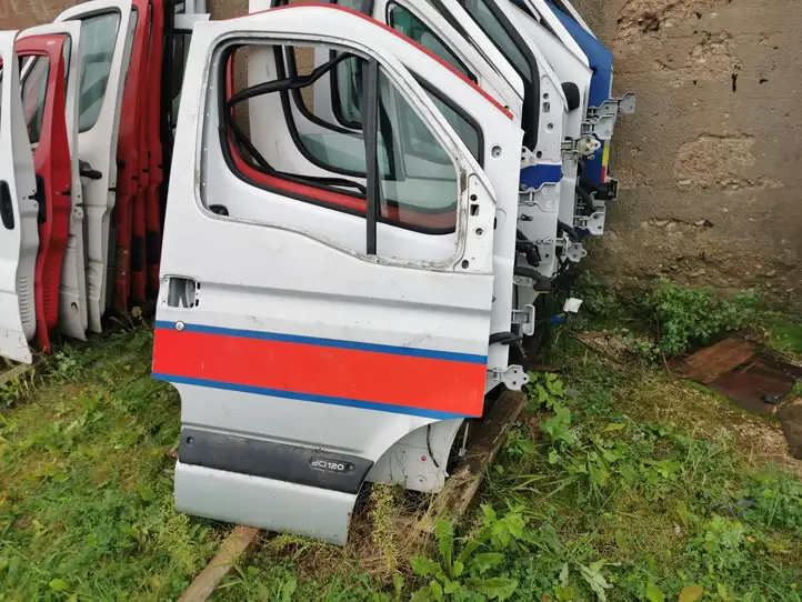 Renault Master II (2004 - 2010) Дверь — фото 3