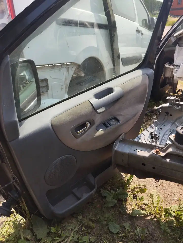 Peugeot Expert (2007 - 2016) Дверь — фото 2