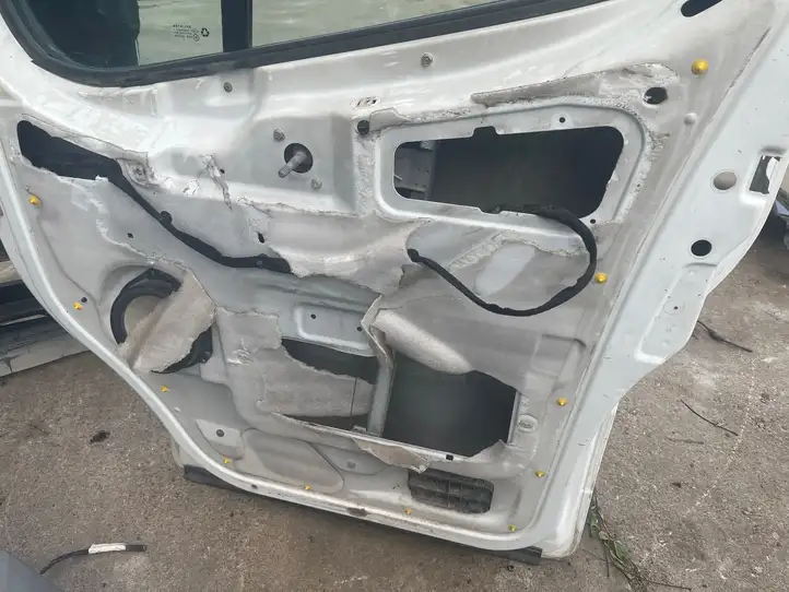 Opel Vivaro (2001 - 2006) Дверь — фото 3