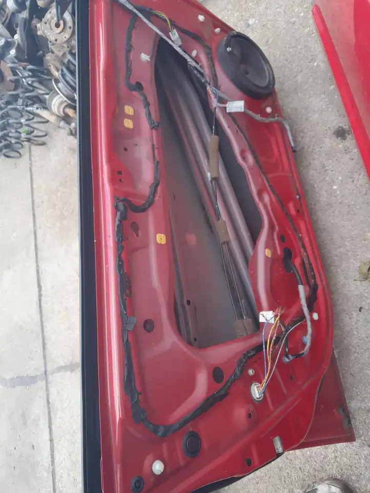 Honda Civic (2006 - 2011) Дверь — фото 3