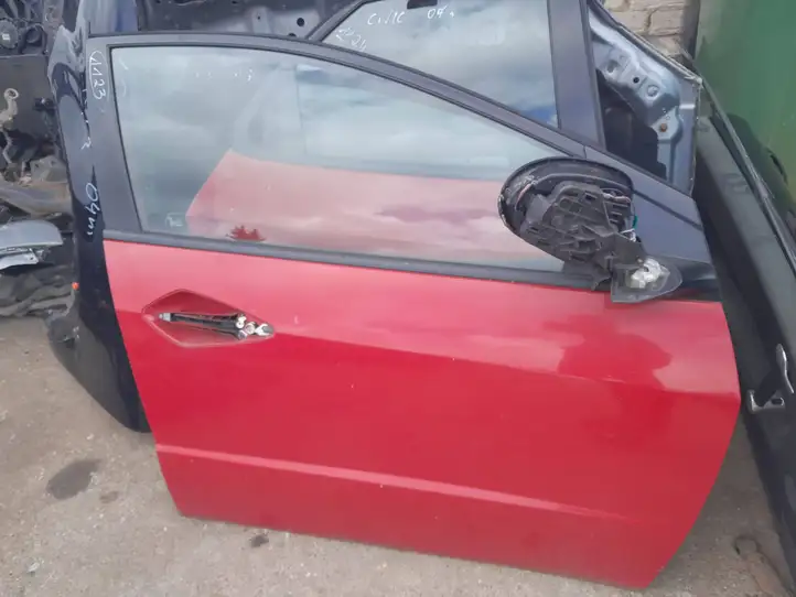 Honda Civic (2006 - 2011) Дверь — фото 1