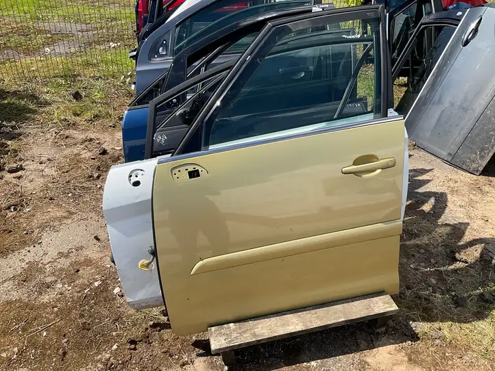 Citroen C4 I Picasso (2006 - 2013) Дверь — фото 3