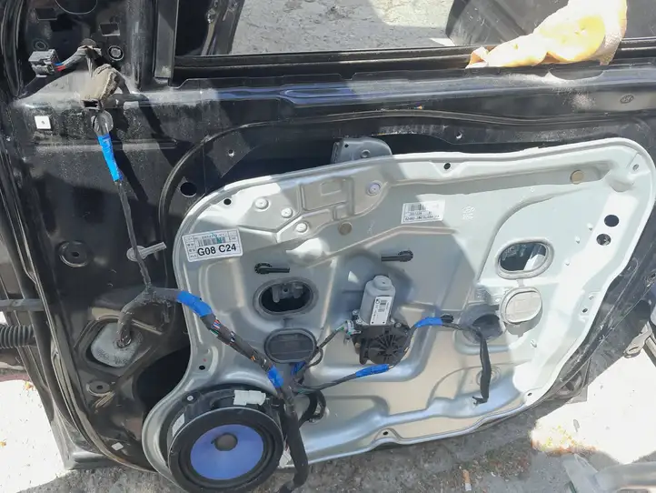 Hyundai Santa Fe (2000 - 2005) Дверь — фото 3