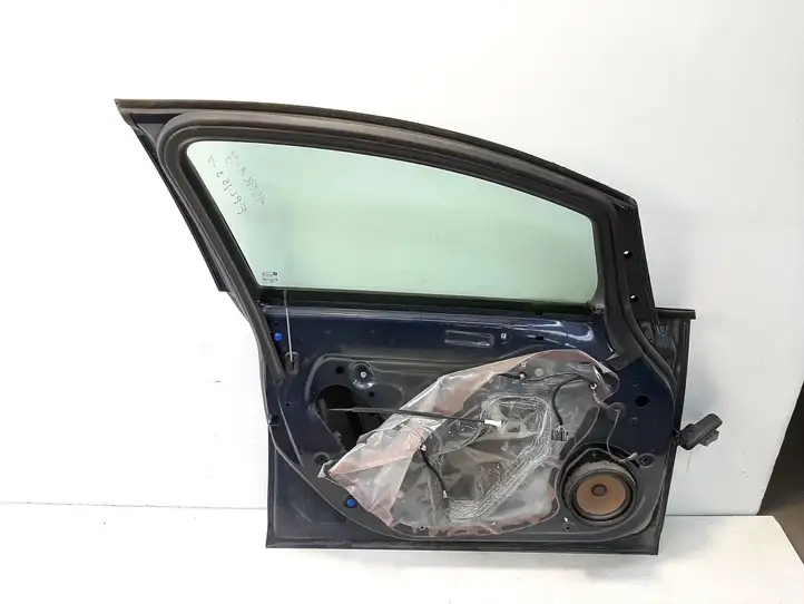 Opel Astra J (2009 - 2012) Дверь — фото 2