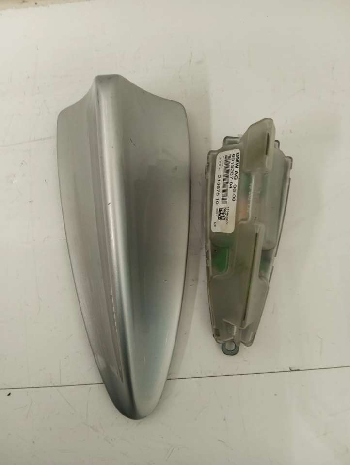 6913287 BMW 5 E60 E61 Antena (GPS antena)