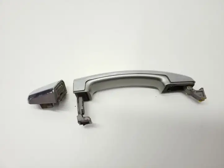 Chevrolet Captiva (2011 - 2013) Наружная ручка двери — фото 3