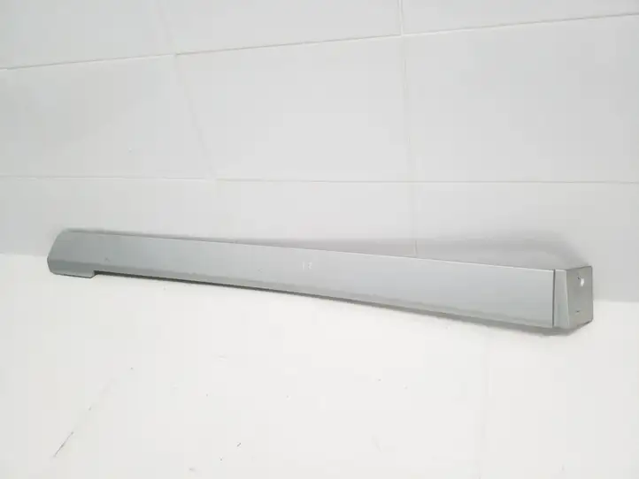 Mercedes-Benz Vito Viano W639 (2003 - 2010) A6396913508 Отделка нижней направляющей раздвижной двери — фото 1