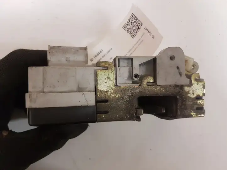 Citroen C5 (2004 - 2008)   Замок передней двери