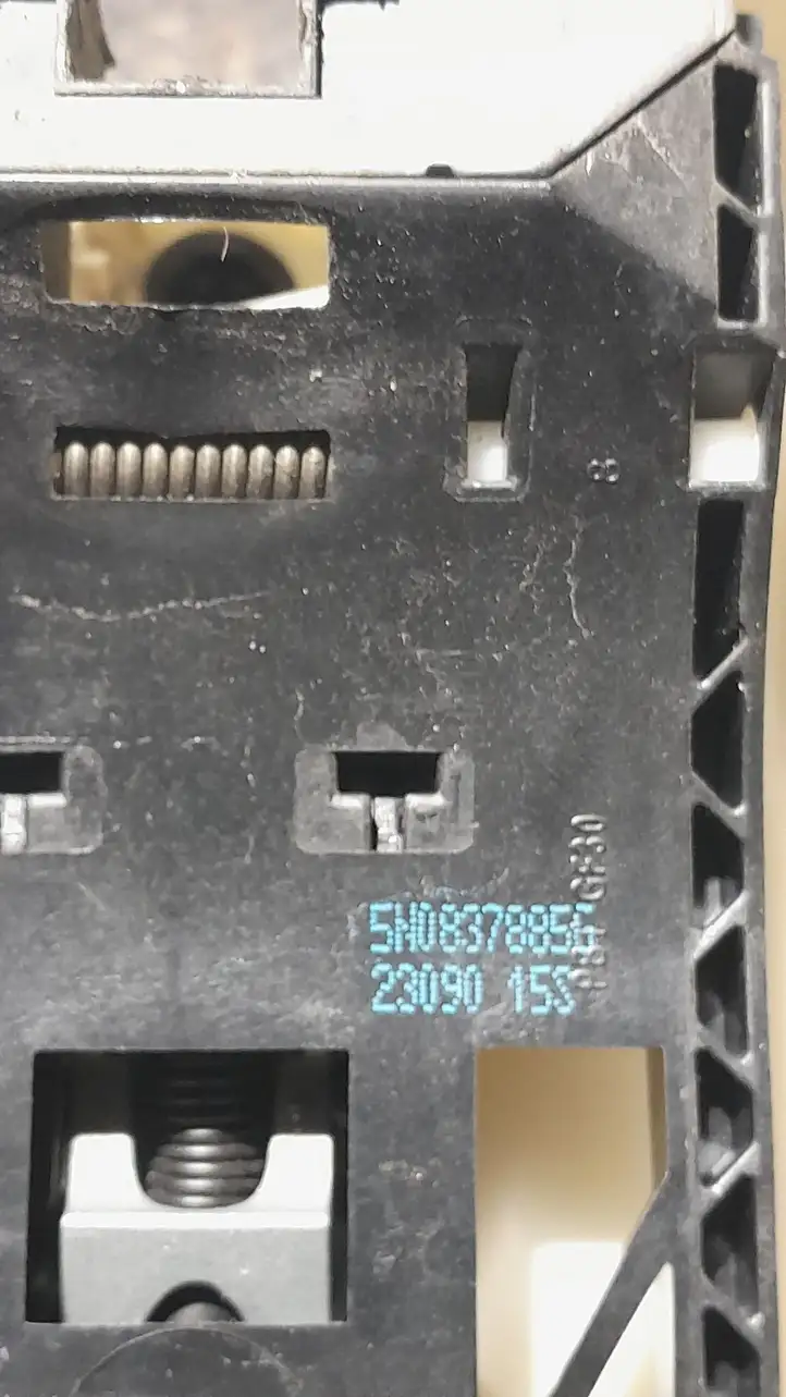 Volkswagen Tiguan (2007 - 2011) 5N08378856 Наружная ручка двери — фото 2