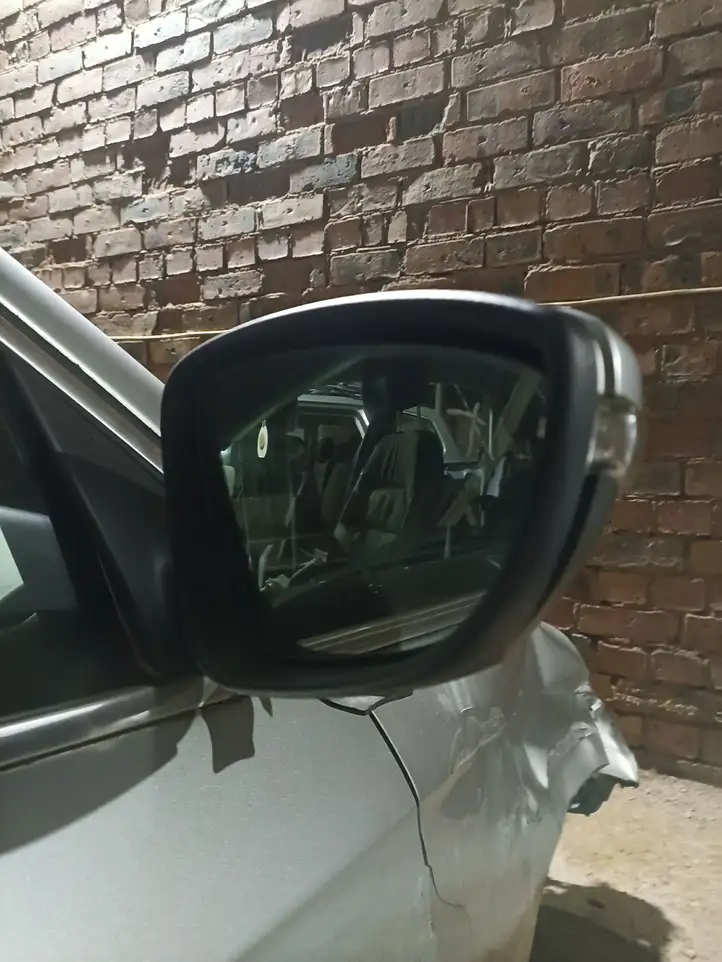 Volkswagen PASSAT B7 (2011 - 2014) Боковое зеркало с электроприводом — фото 3