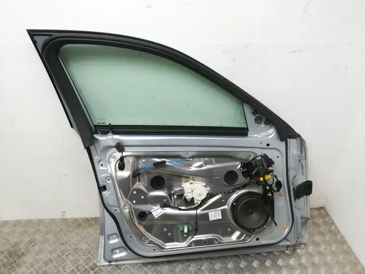 Mercedes-Benz E W212 (2009 - 2016)   Дверь