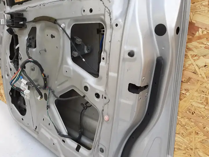 Nissan Pathfinder R51 (2005 - 2012) Дверь — фото 4