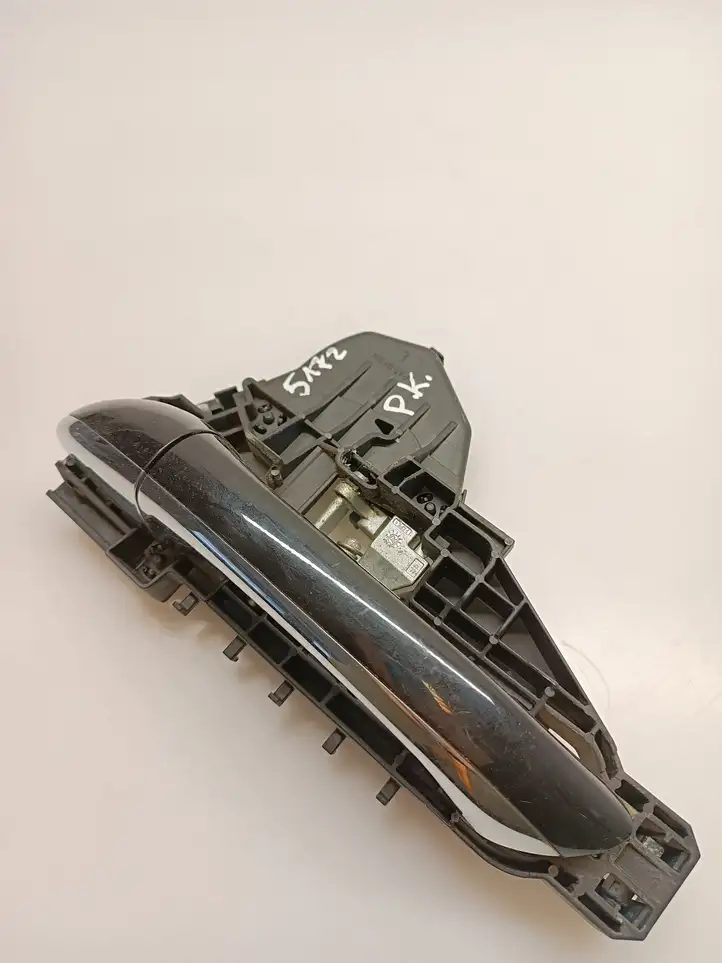 Mercedes-Benz ML W164 (2005 - 2011)  A1647601734 Наружная ручка