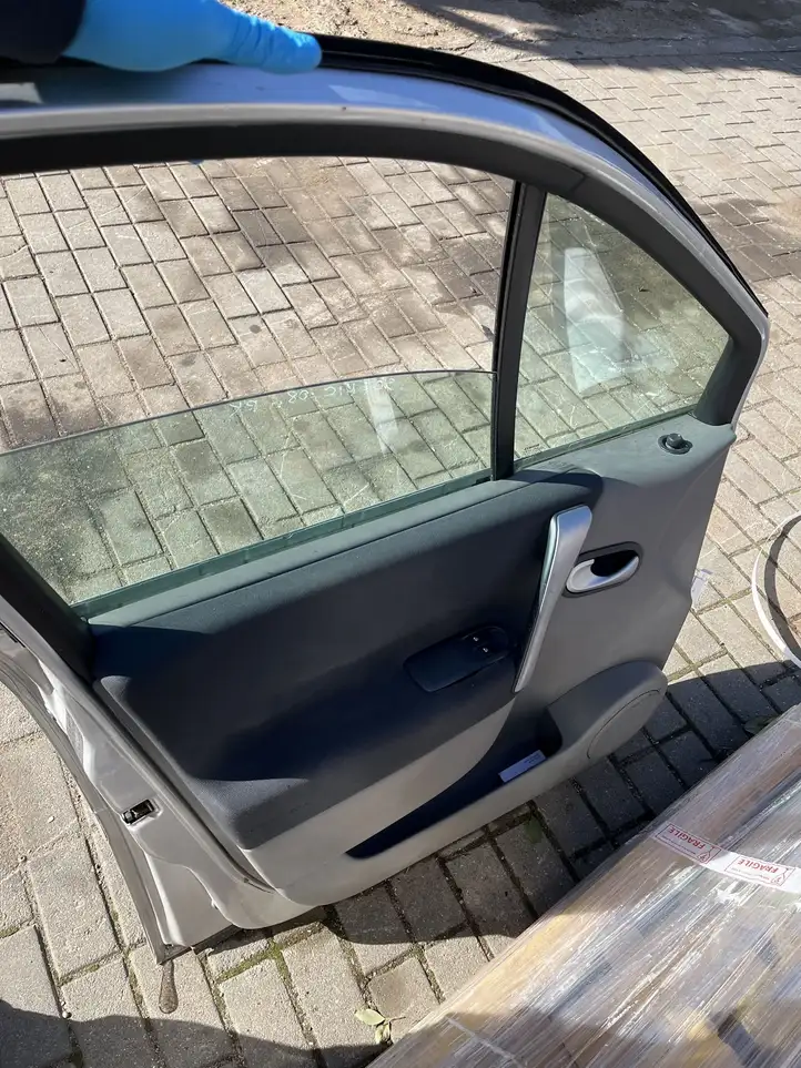 Renault Scenic II - Grand scenic II (2006 - 2009) Дверь — фото 2